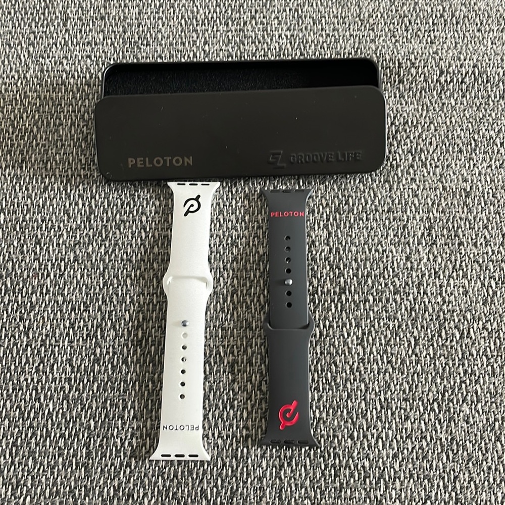 NWT in box peloton watch bands! Black and white fit a 38/40 mm Apple Watch.